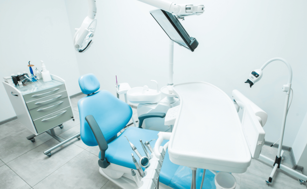 歯列矯正後顔が変わって後悔しないための事前チェック