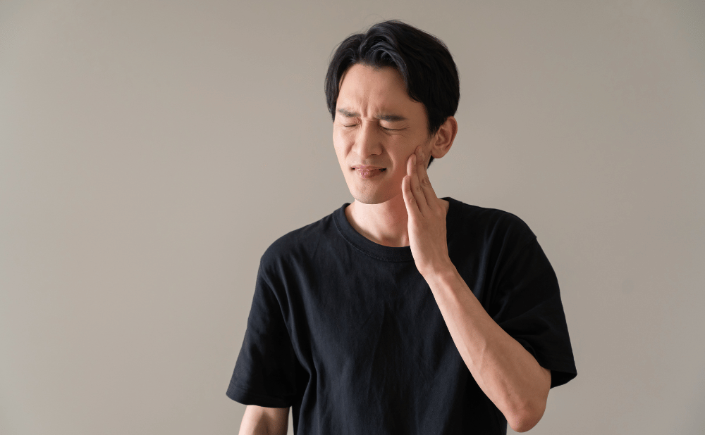 骨造成の術後の痛みや腫れはいつまで続く？